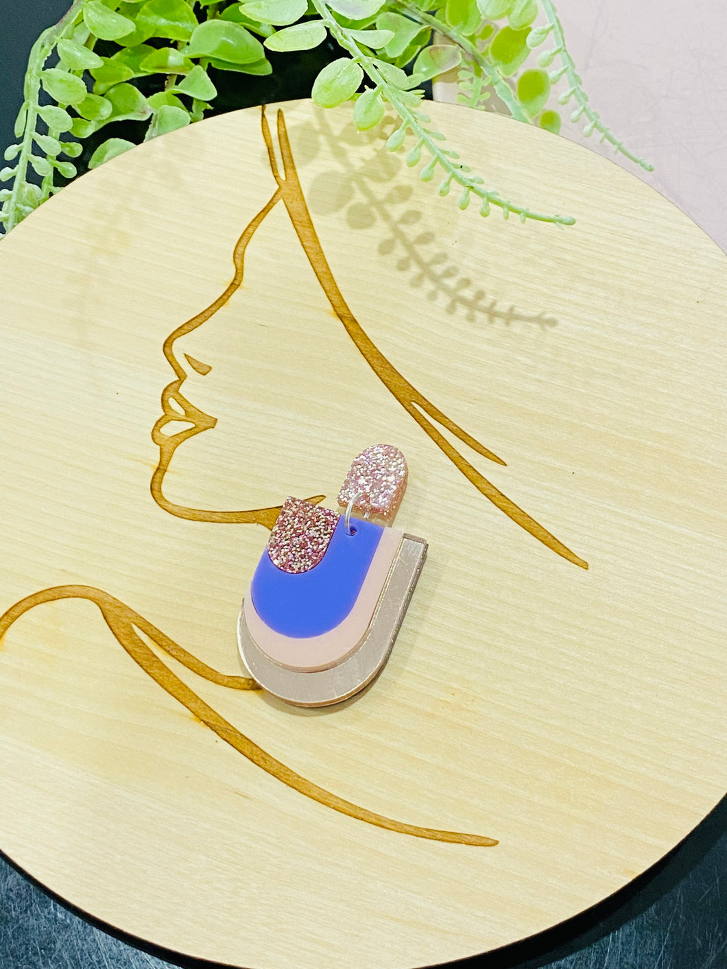 Layered off arch dangles RG