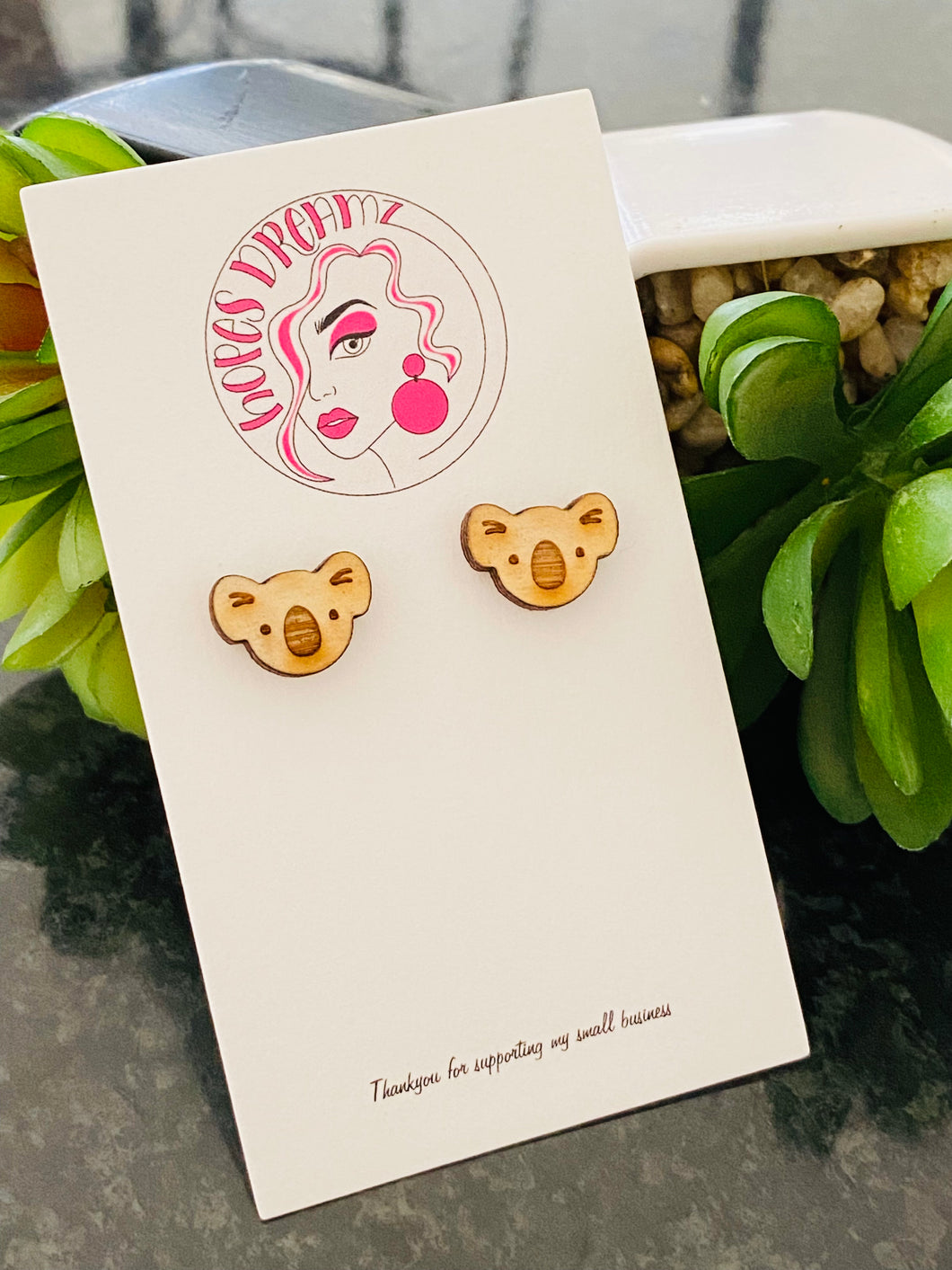Koala face stud