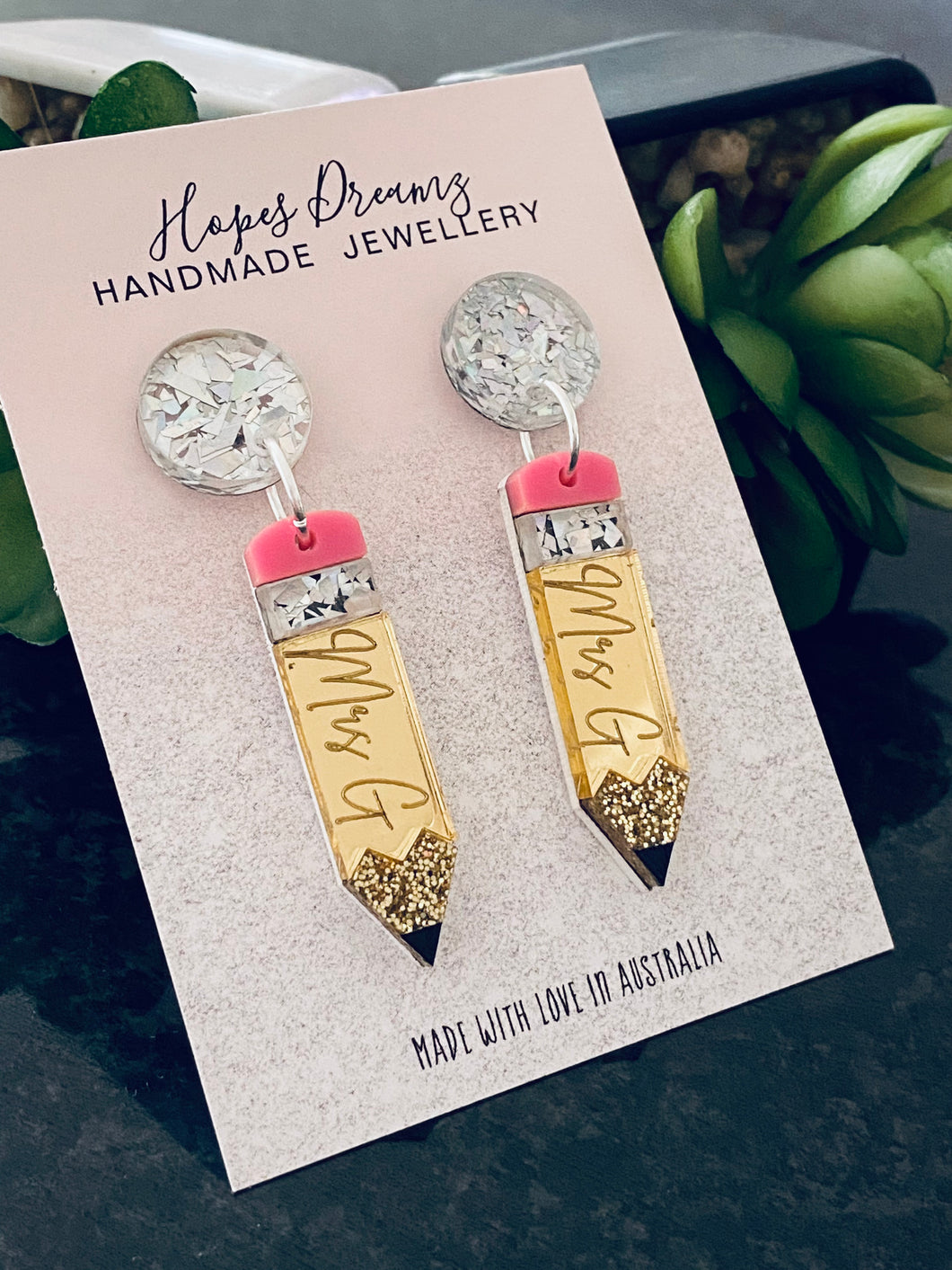 Personalised pencil dangles