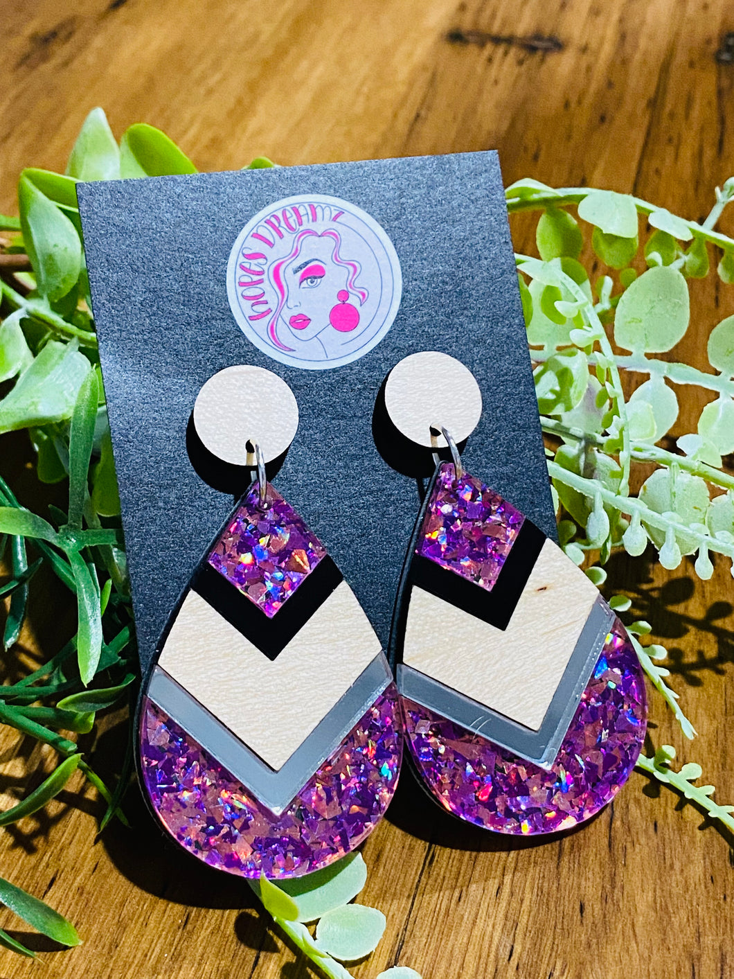 Purple glitter trio drop