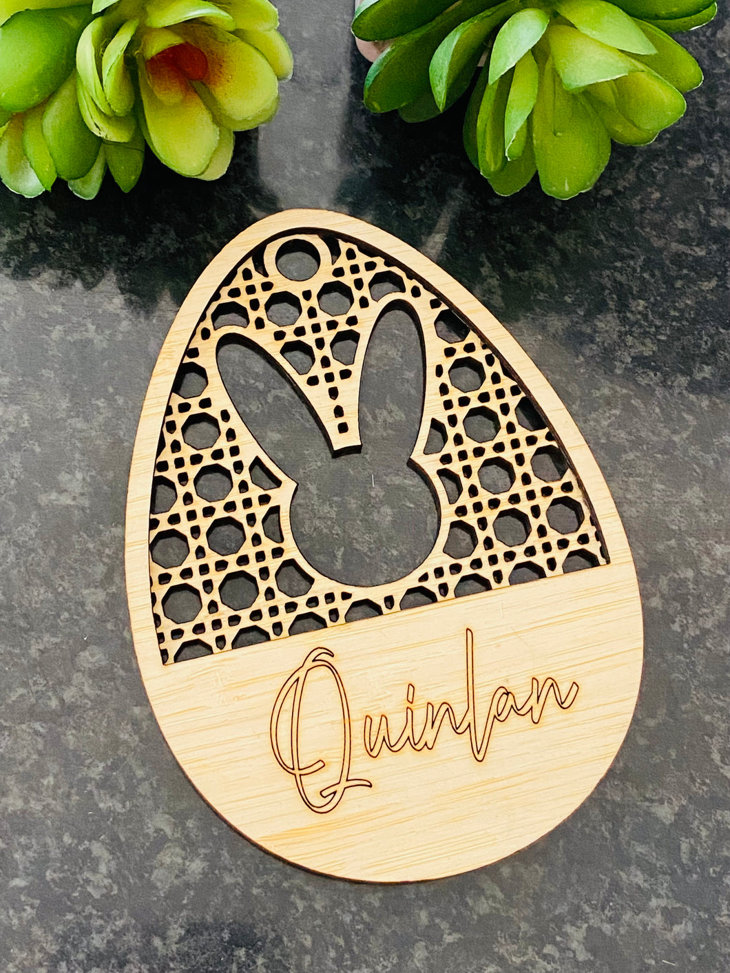 Quinlan Easter gift tag