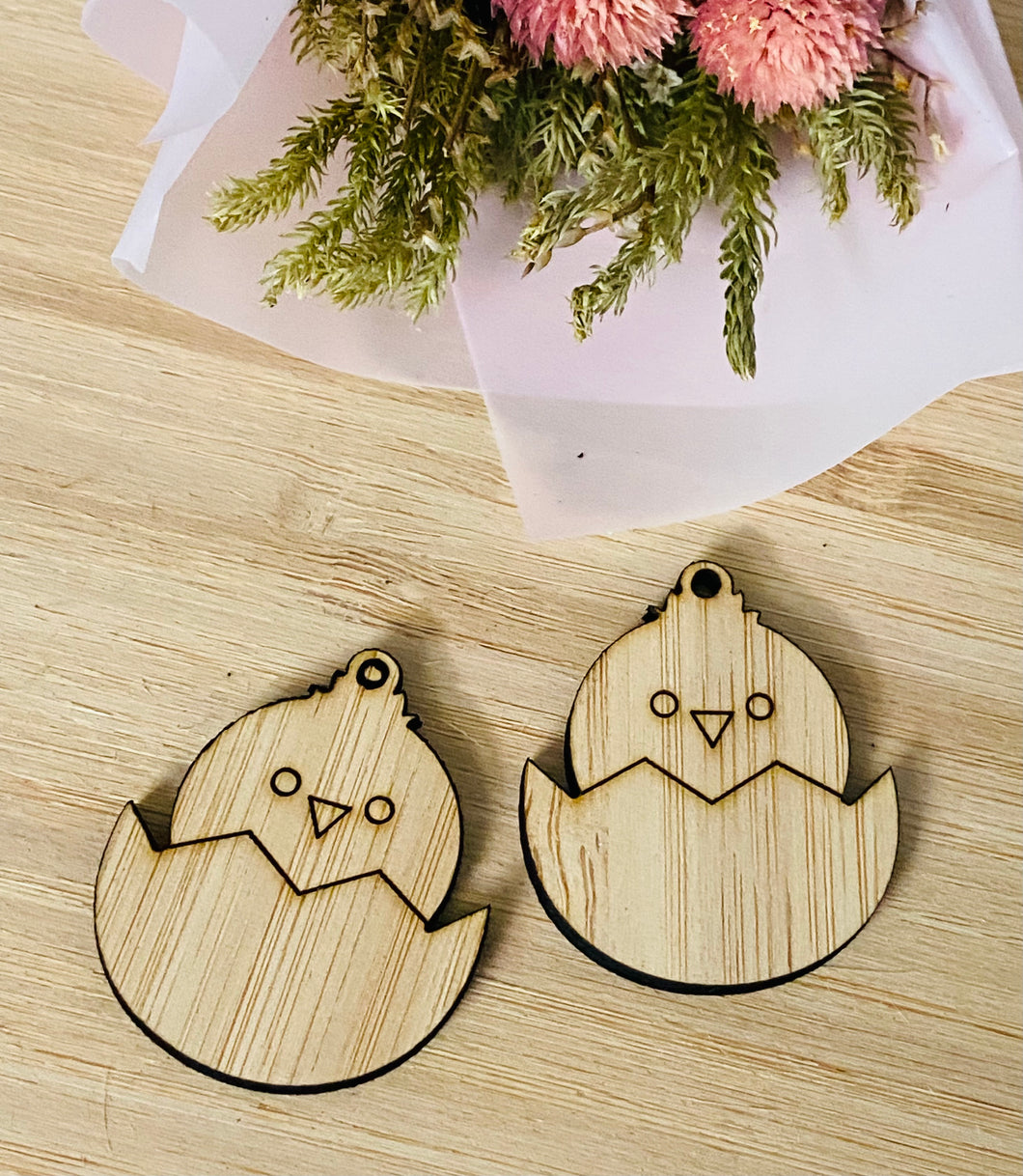 Wooden chicken hatch