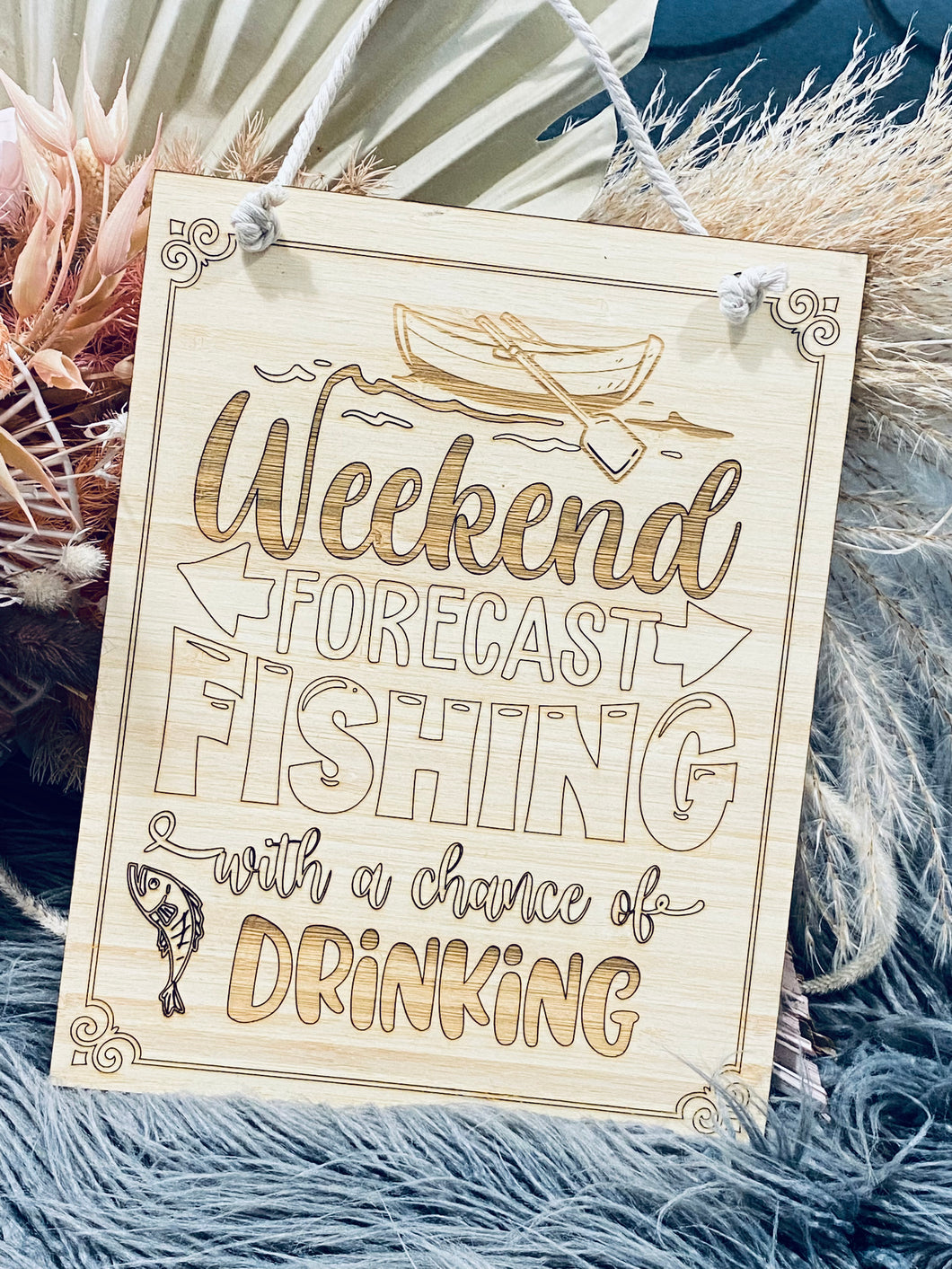 Weekend forecast plaque