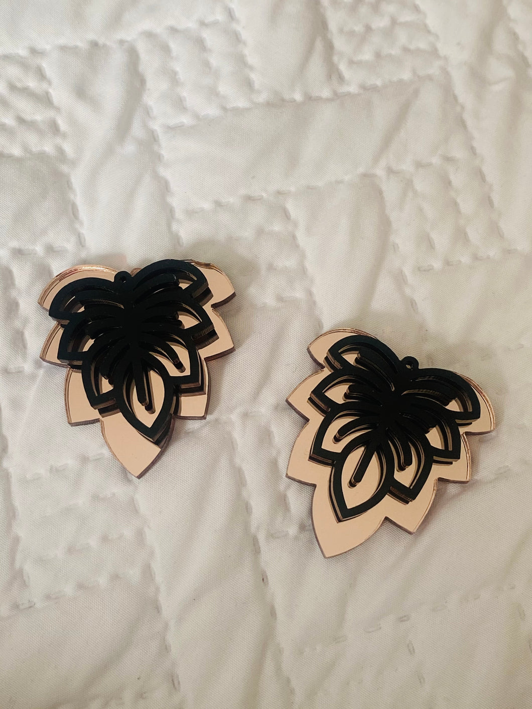 Monstera double gold black